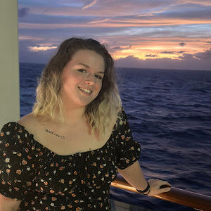 Meet your Posher, Jennifer